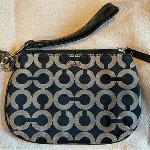 Coach Black and Cream Patterned Wristlet